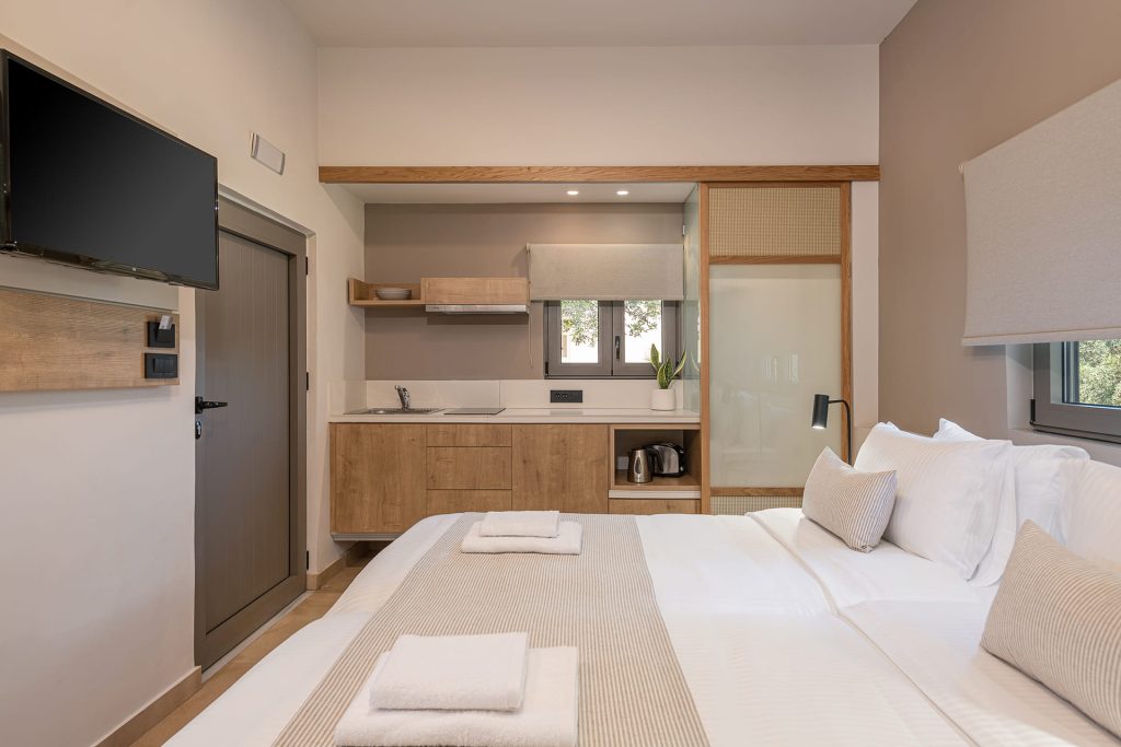 Mouses Deluxe BungalowImage