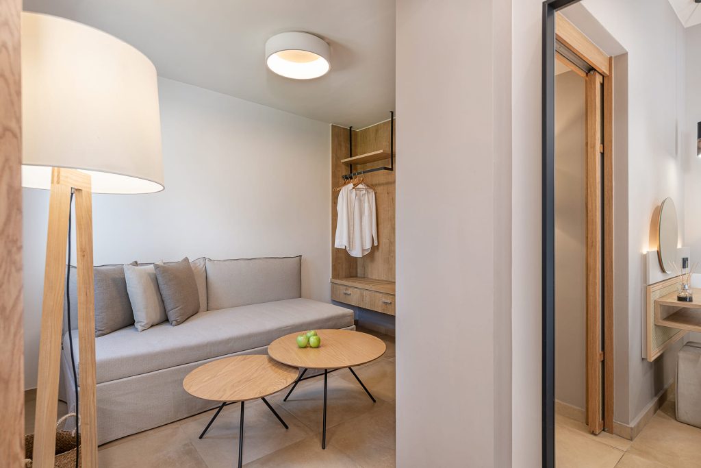 Mouses Deluxe BungalowImage