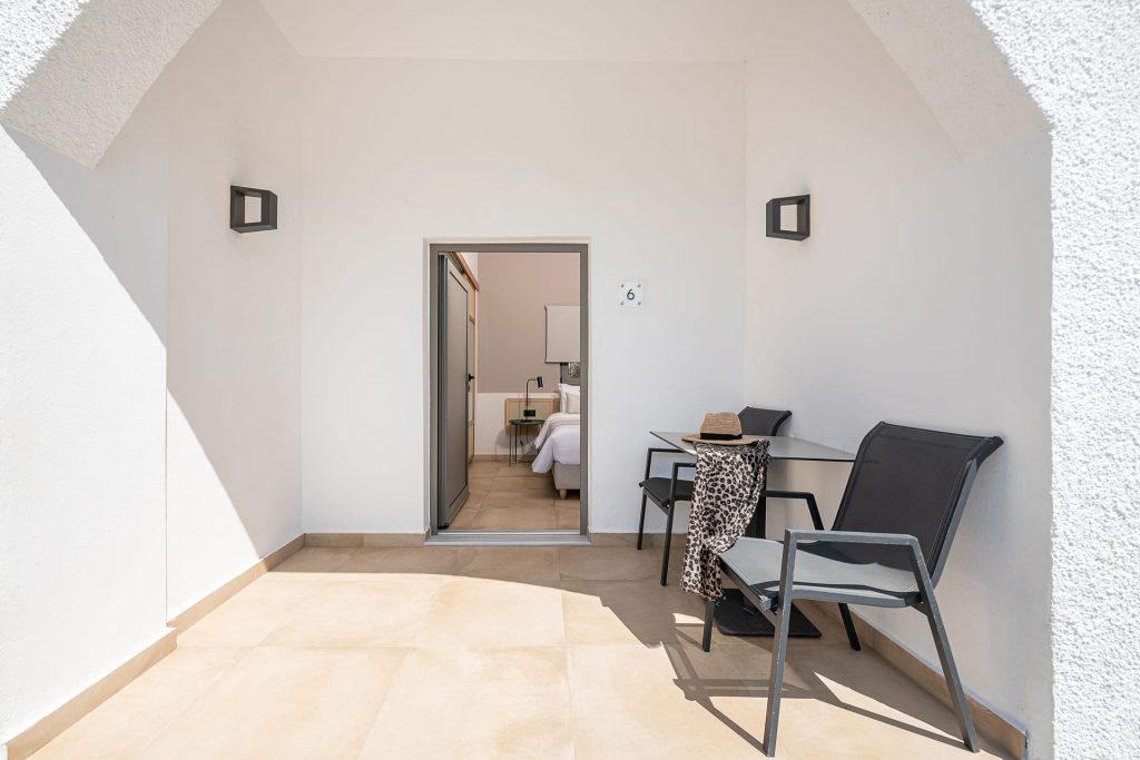 Mouses Deluxe BungalowImage