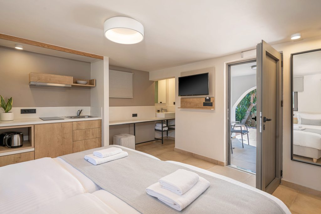 Poseidon Deluxe BungalowImage